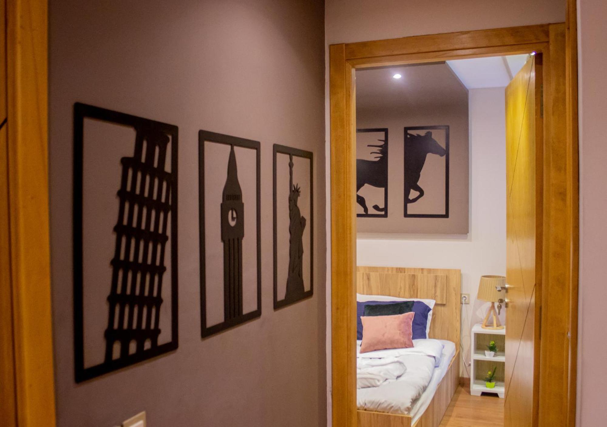 R101- Cosy And Stylish Apartment With King Size Bed- Belvedere الدار البيضاء المظهر الخارجي الصورة