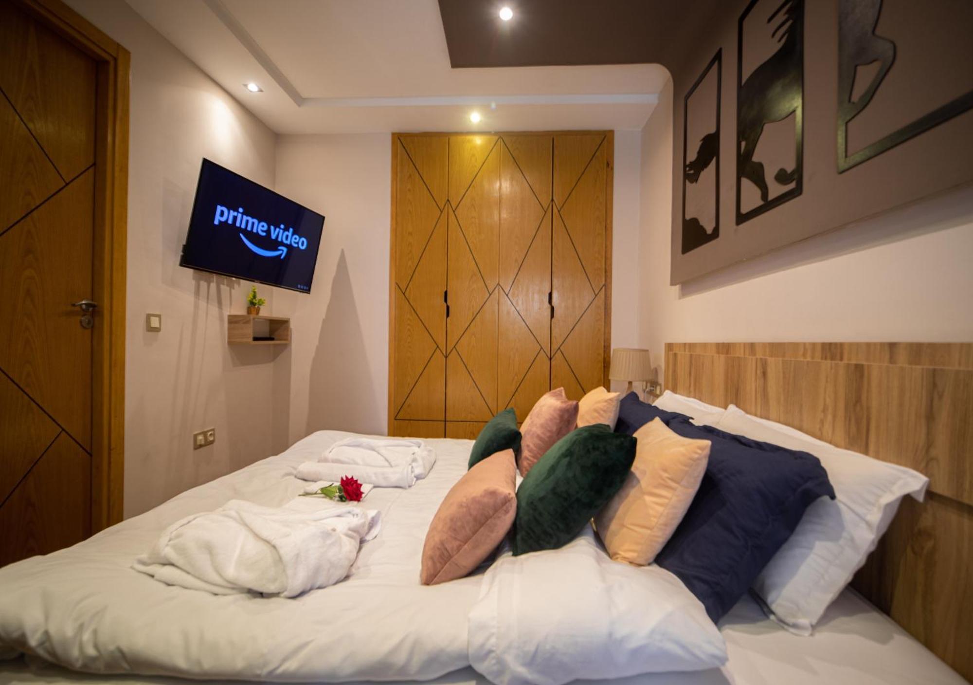 R101- Cosy And Stylish Apartment With King Size Bed- Belvedere الدار البيضاء المظهر الخارجي الصورة