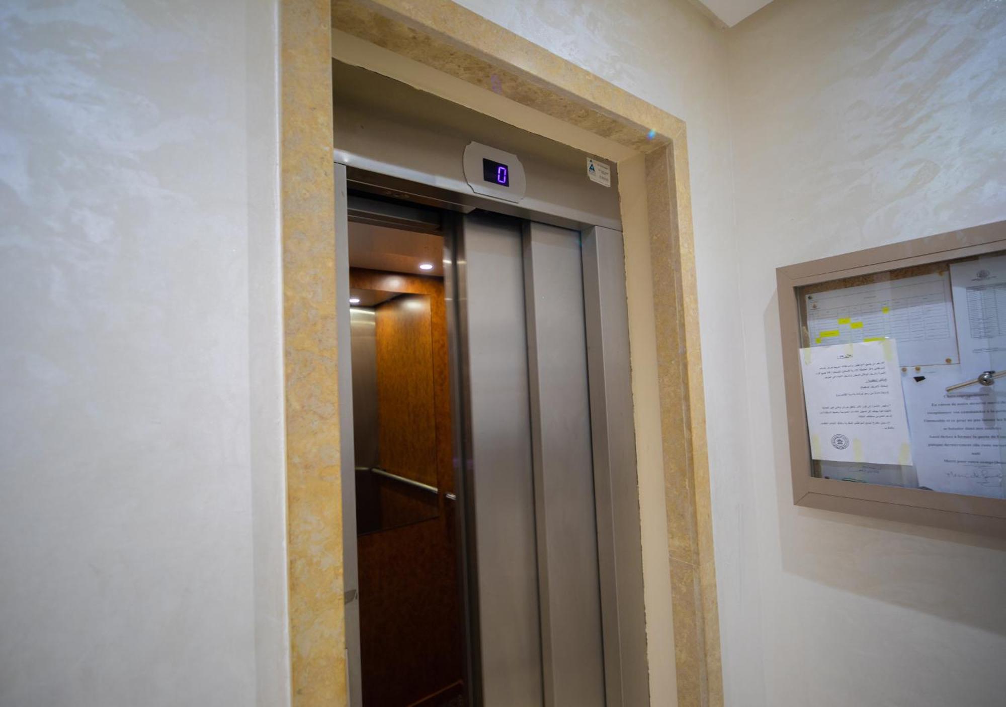 R101- Cosy And Stylish Apartment With King Size Bed- Belvedere الدار البيضاء المظهر الخارجي الصورة