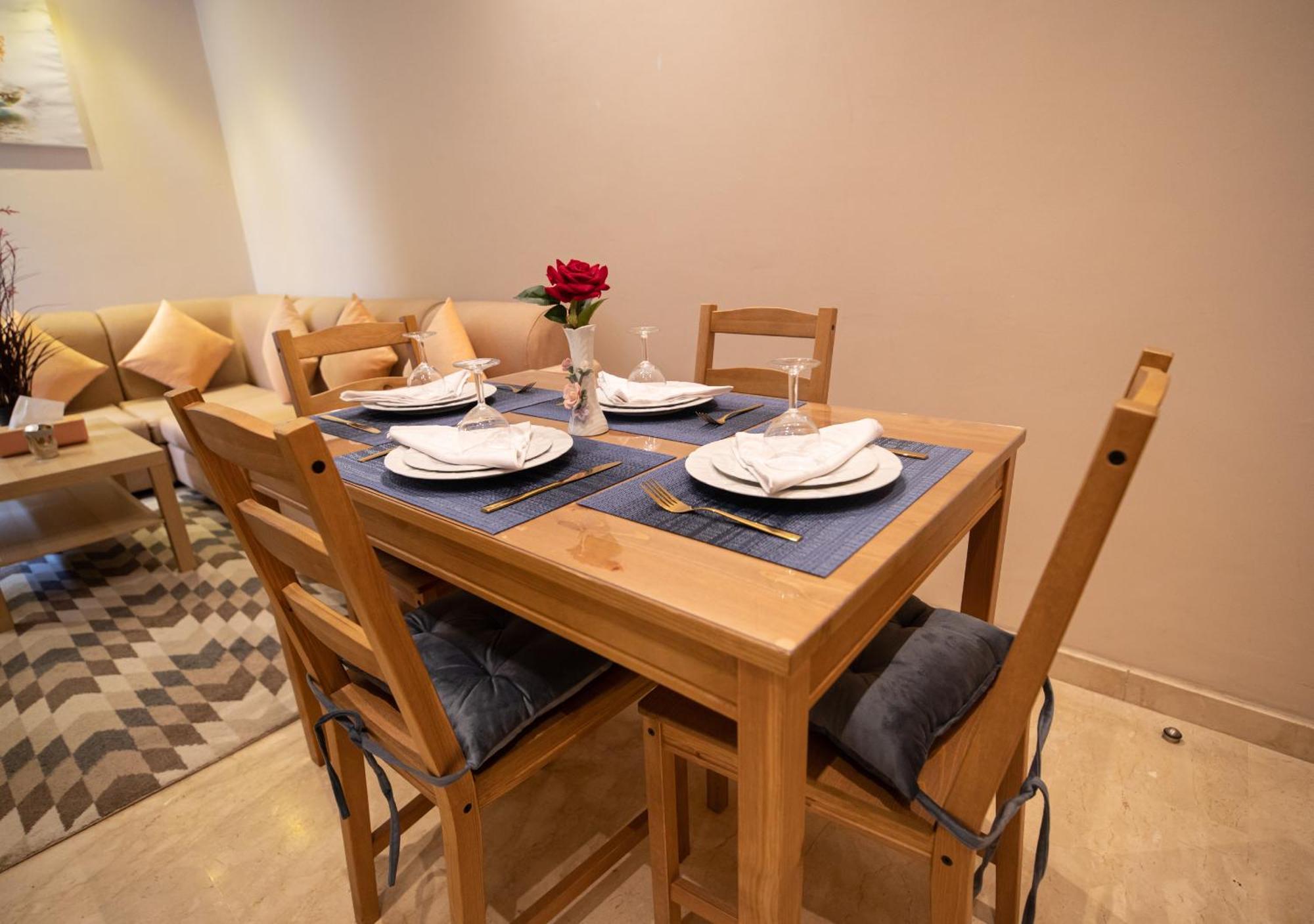 R101- Cosy And Stylish Apartment With King Size Bed- Belvedere الدار البيضاء المظهر الخارجي الصورة